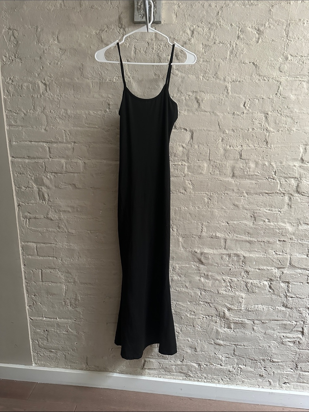 Bodycon Black Maxi Slip Dress with Spaghetti Straps